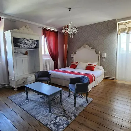 Chateau Pontet D'eyrans & Hotel 3*