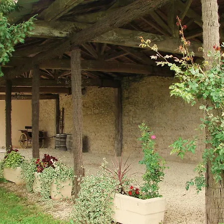 La Tour Perrier فندق 3*