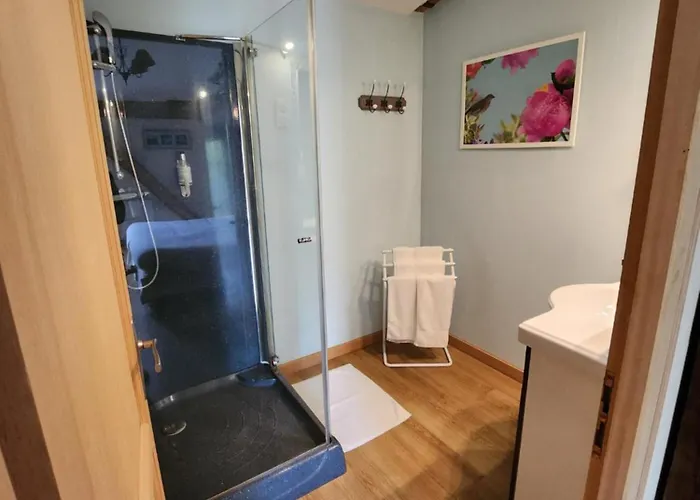 Chateau Pontet D'eyrans & Hotel