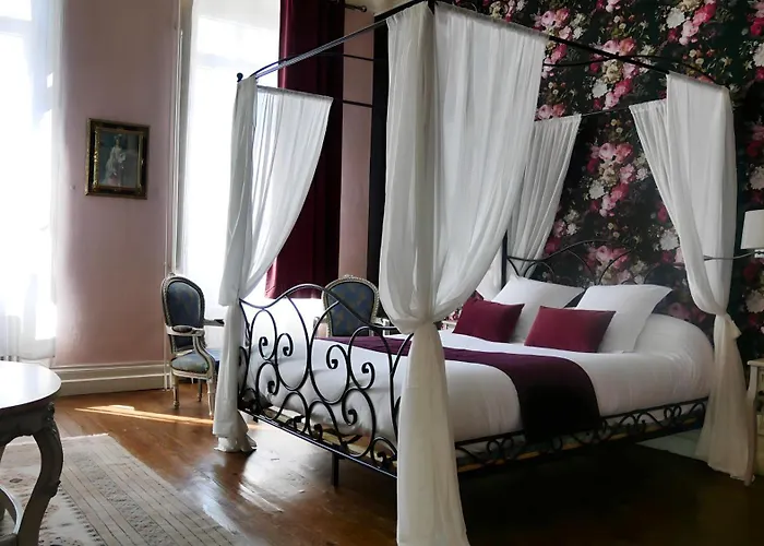 Chateau Pontet D'eyrans & Hotel