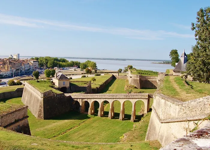 Hotel Chateau Pontet D'eyrans & Eyrans-de Soudiac